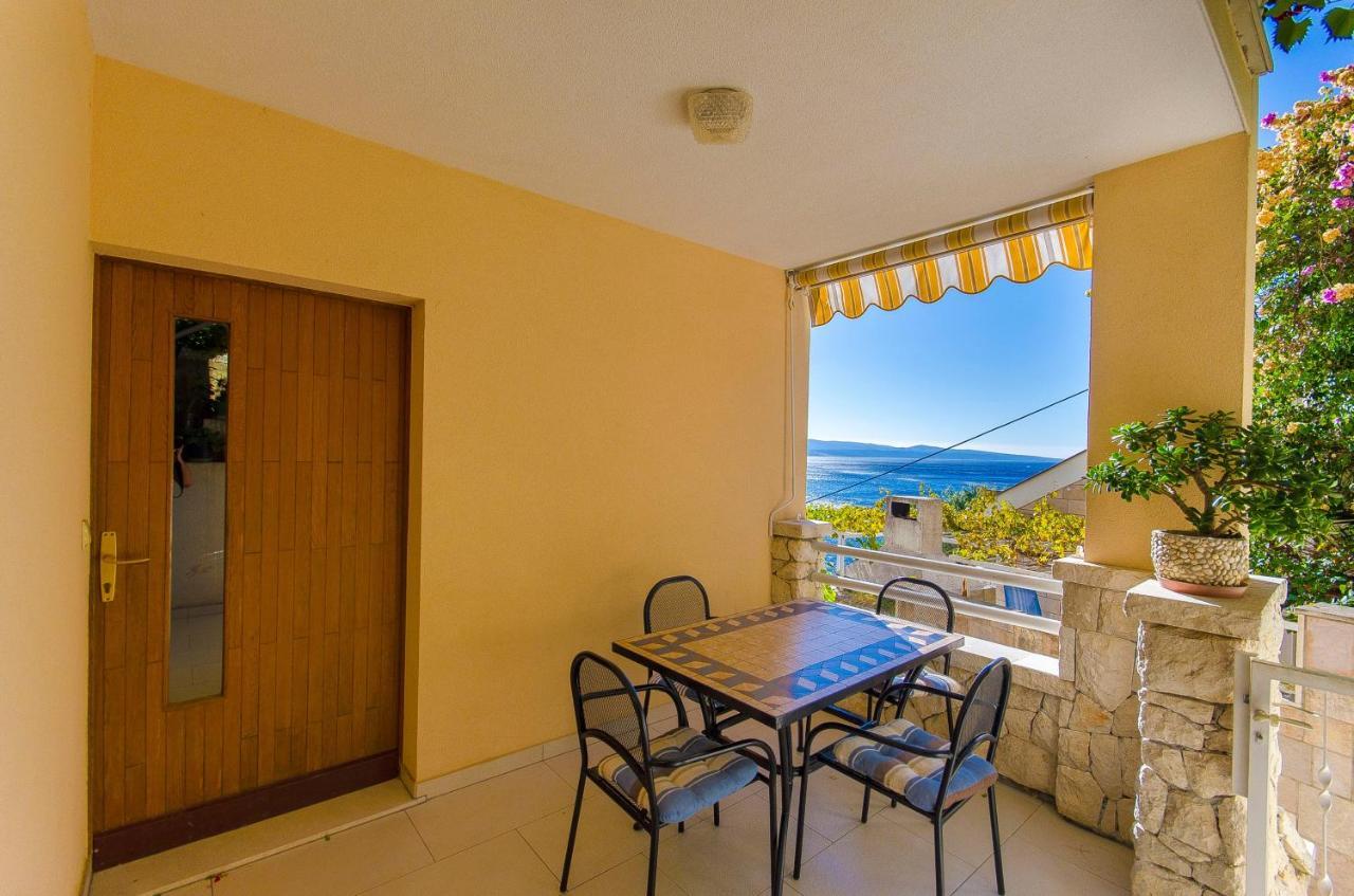 Apartments By The Sea Pisak, Omis - 2802 Bagian luar foto