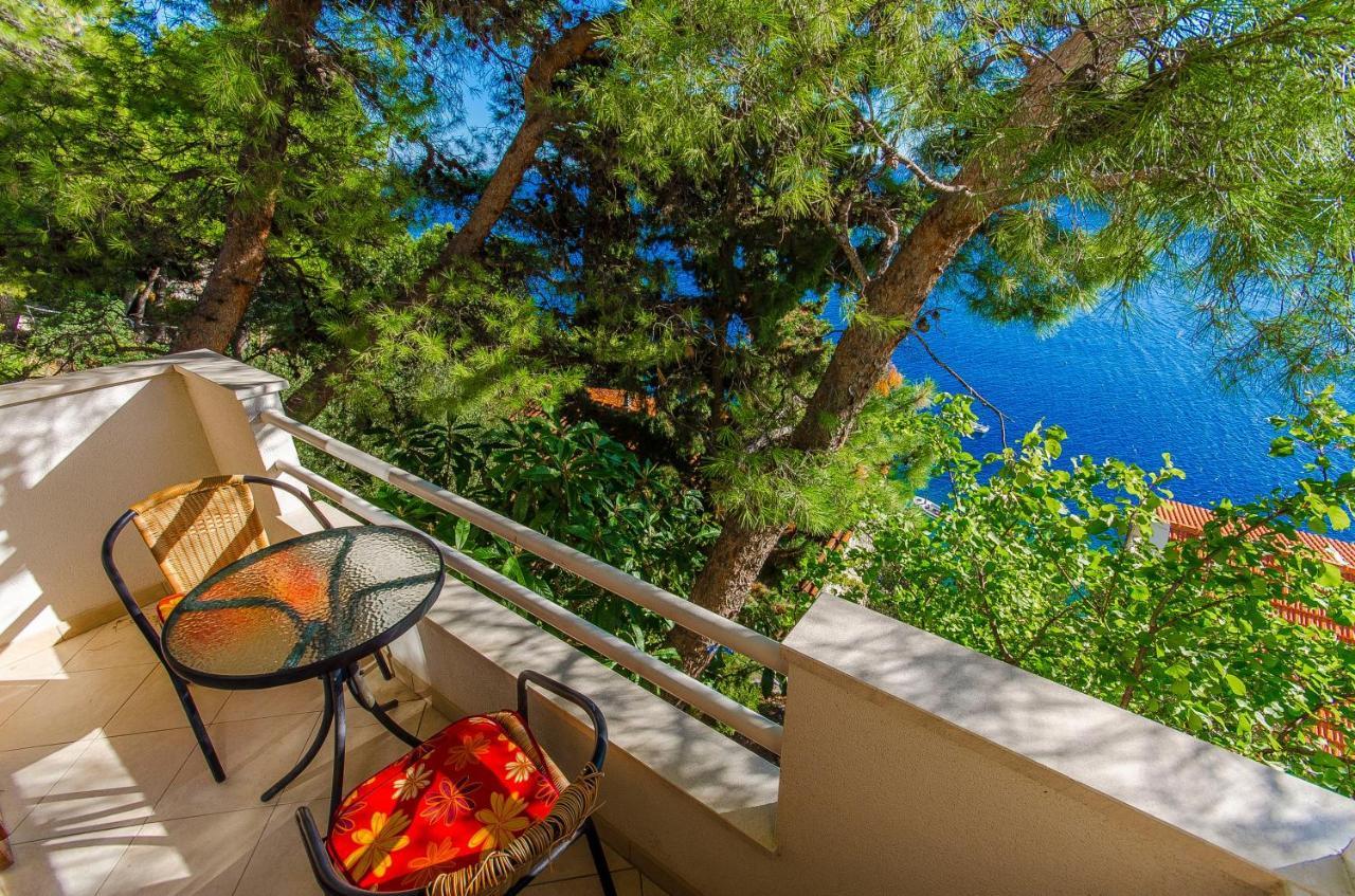 Apartments By The Sea Pisak, Omis - 2802 Bagian luar foto